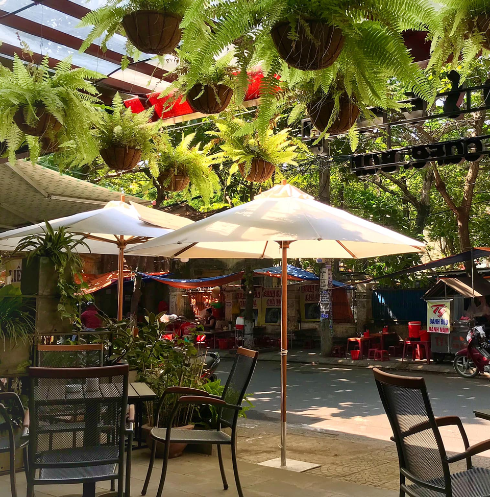 SnapStay Co-Working Cafe & Community Hub