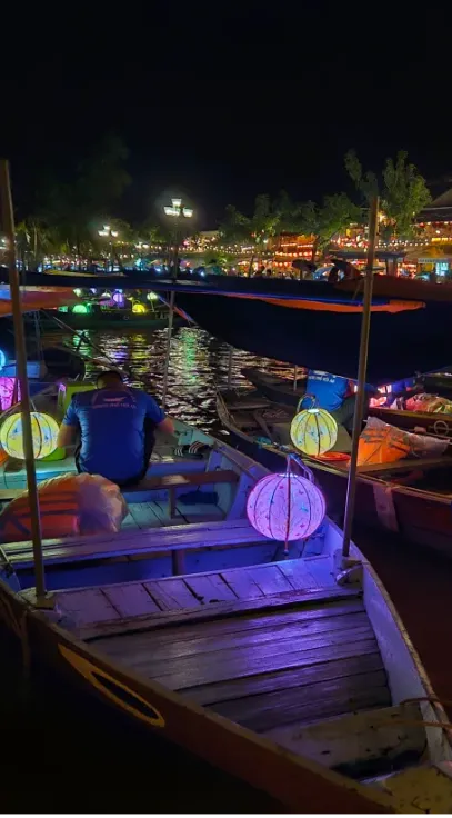 SnapStay  Co-Working Cafe & Community Hub